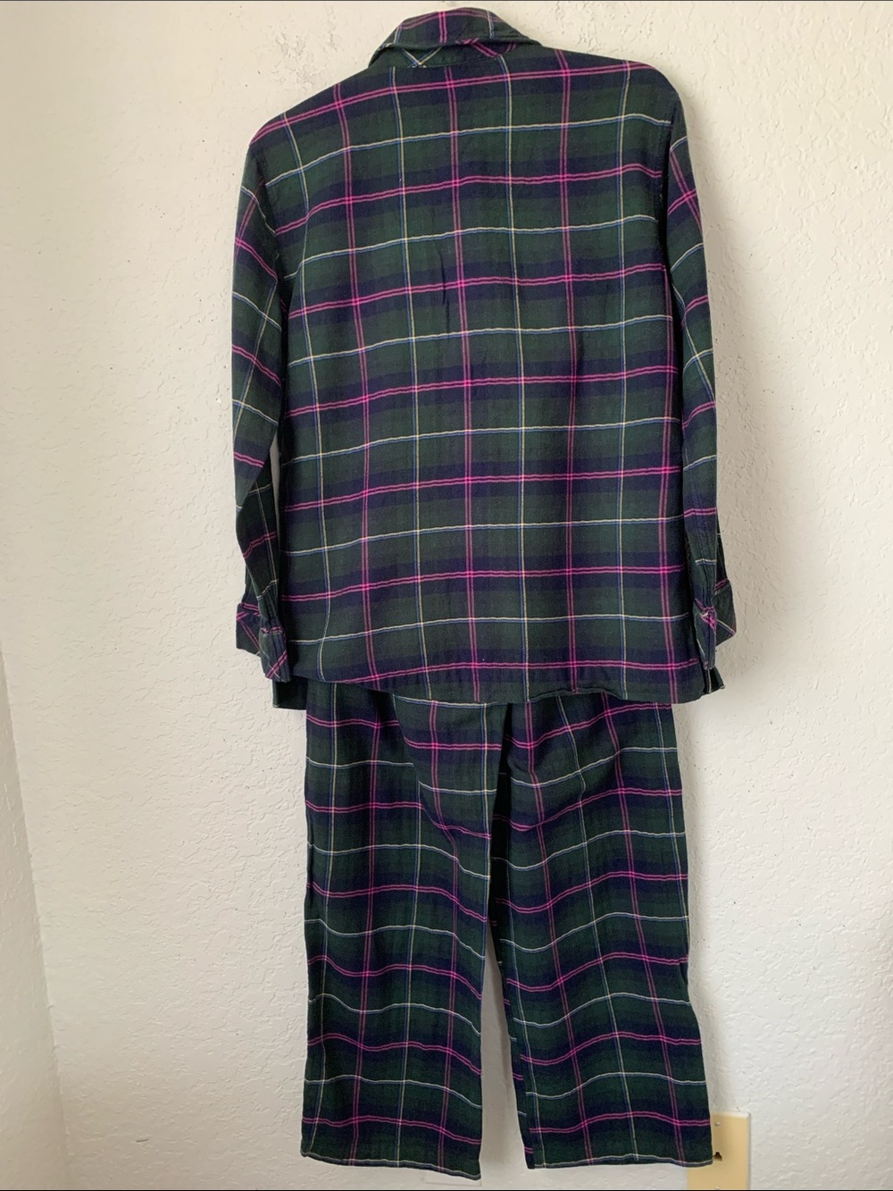 Lauren Ralph Lauren Women Green Plaid Pajama Set with Pink Accents Size S - Picture 2 of 12